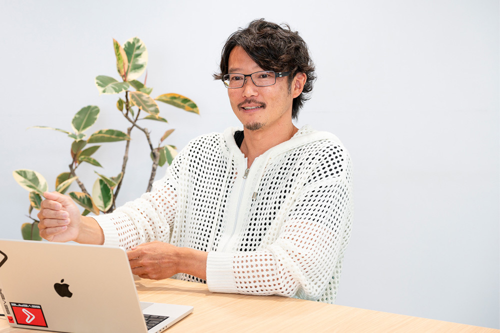 諸石 治之(もろいし はるゆき)