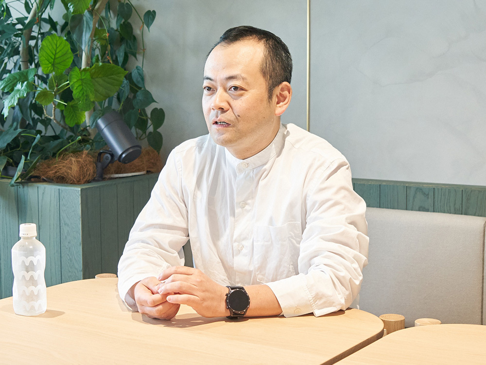 林 孝裕(はやし たかひろ)