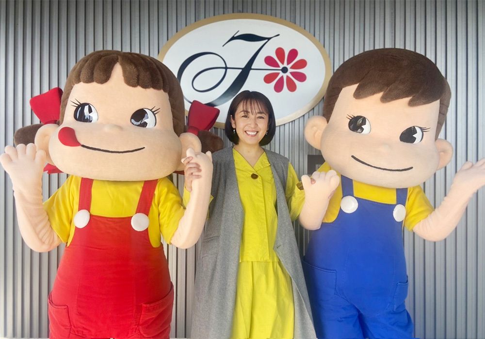 2021年に不二家社外取締役に就任。ペコちゃんとポコちゃんは、愛や夢を届けてくれる大切な存在です！