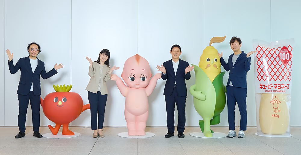 (左から)電通 伊神崇氏、キユーピー 中村友美氏・髙田典明氏、電通 吉田健太郎氏