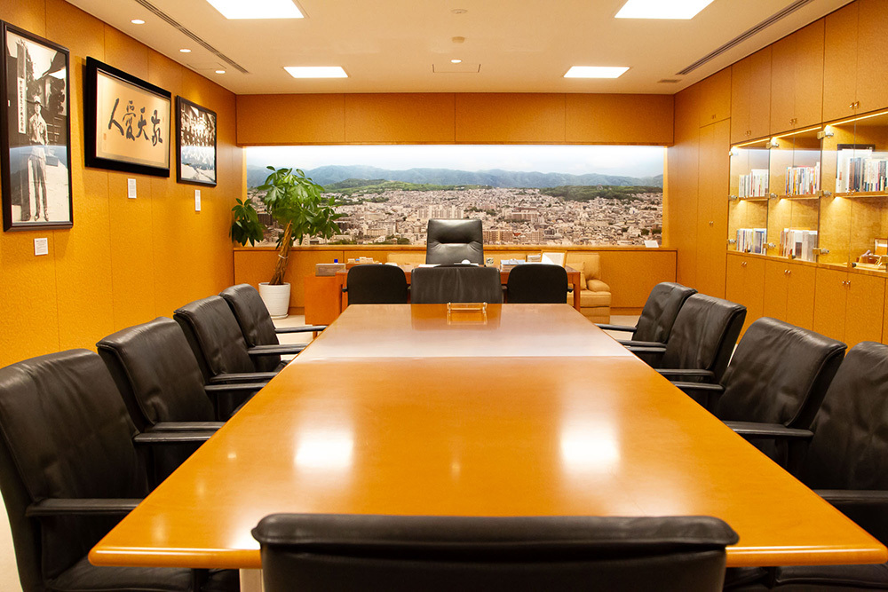 再現された執務室(写真提供:京セラ/稲盛ライブラリー)