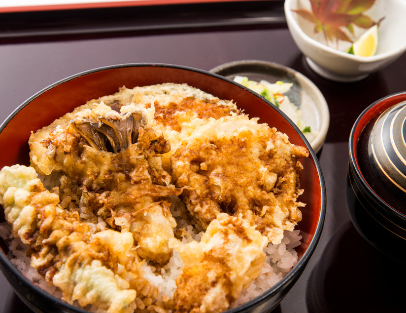 一久庵[蕎麦・居酒屋]_元気な秋野菜！全員集合天ぷら