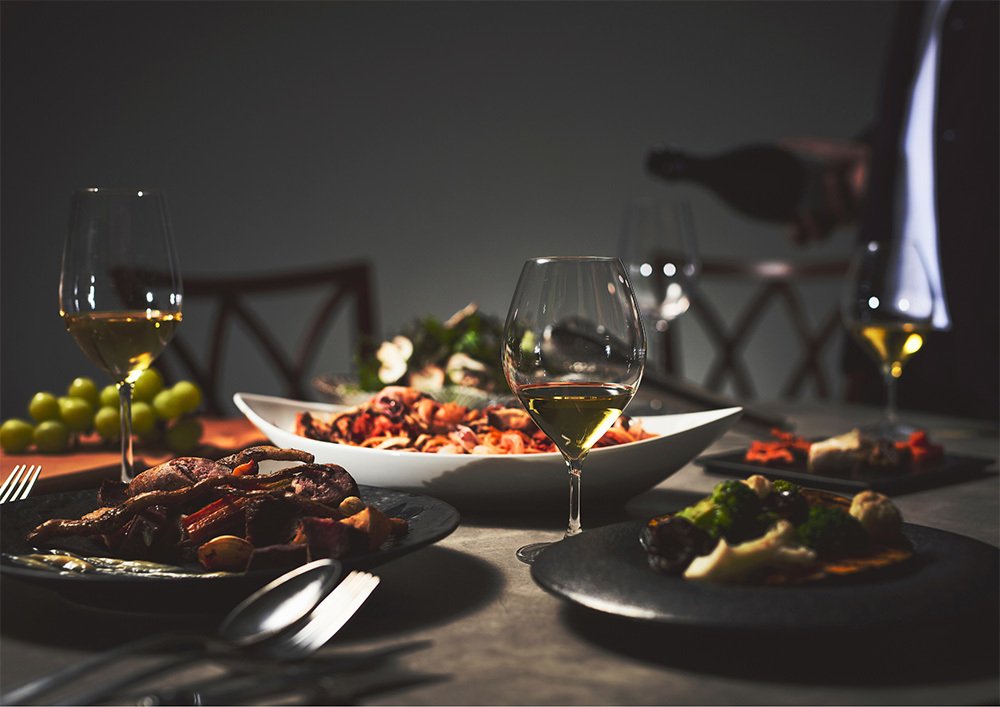 さあ、悦楽のひと時を。