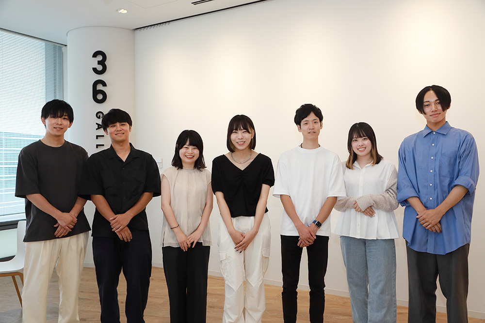 林さんをはじめとしたZ世代のメンバーが中心となって活動するジェネキュン。メインメンバー4人に加え、施策に応じてサポートメンバーが参加する。ほとんどのメンバーがZ世代であることが最大の強み。