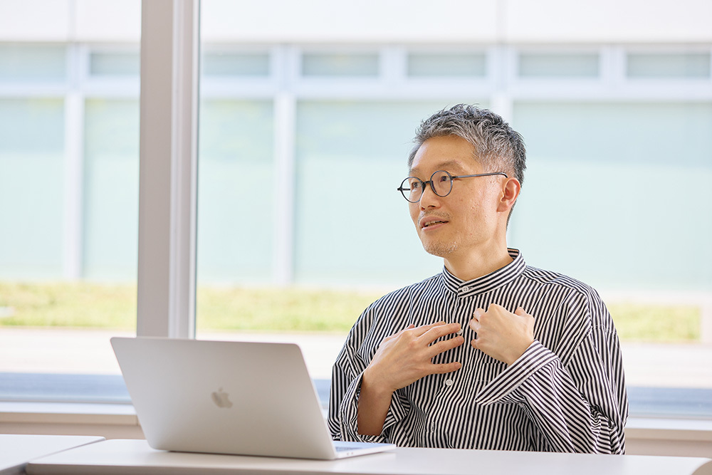 電通 中野 良一氏