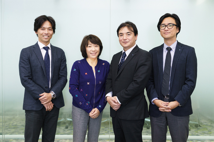 (左から)電通 川崎寛氏、電通そらり 清水恒美氏、大分放送 宮地寛哉氏、野上敦史氏