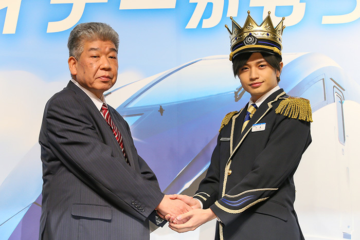 京成電鉄小林社長と中島健人さん