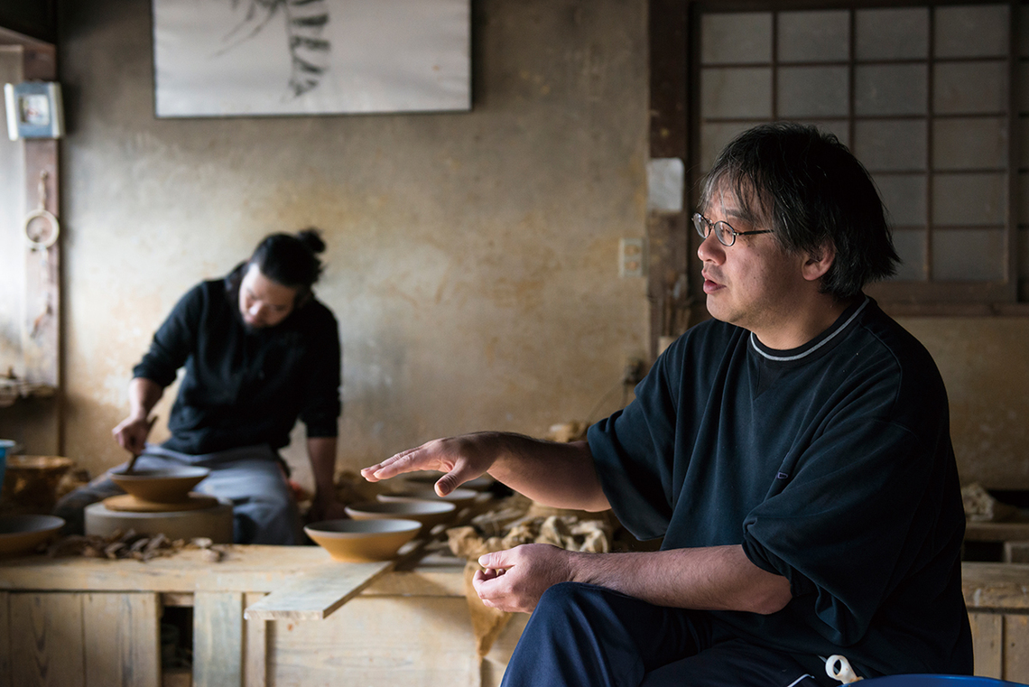 左は、次代当主となる予定の長男・創氏