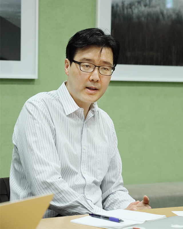 チャールズ・ハフ氏