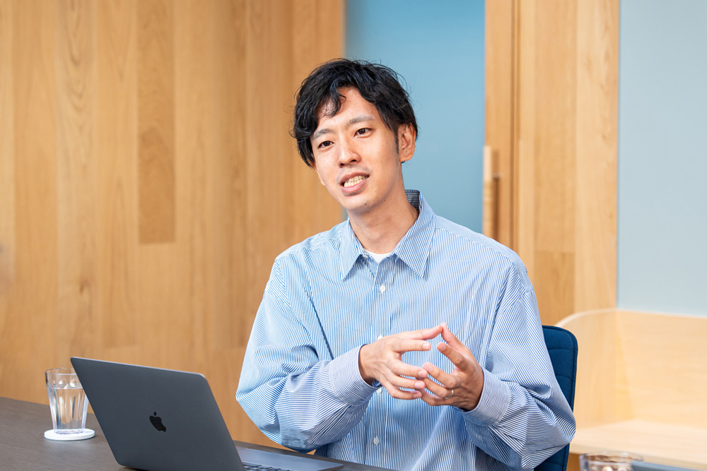 松山 普一(まつやま ひろかず)