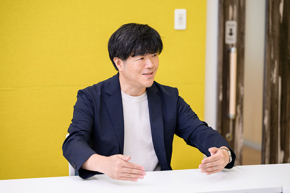 日立製作所 越智啓之氏