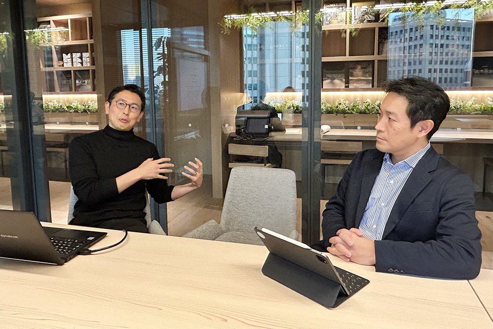 (左から)古市氏、佐藤氏