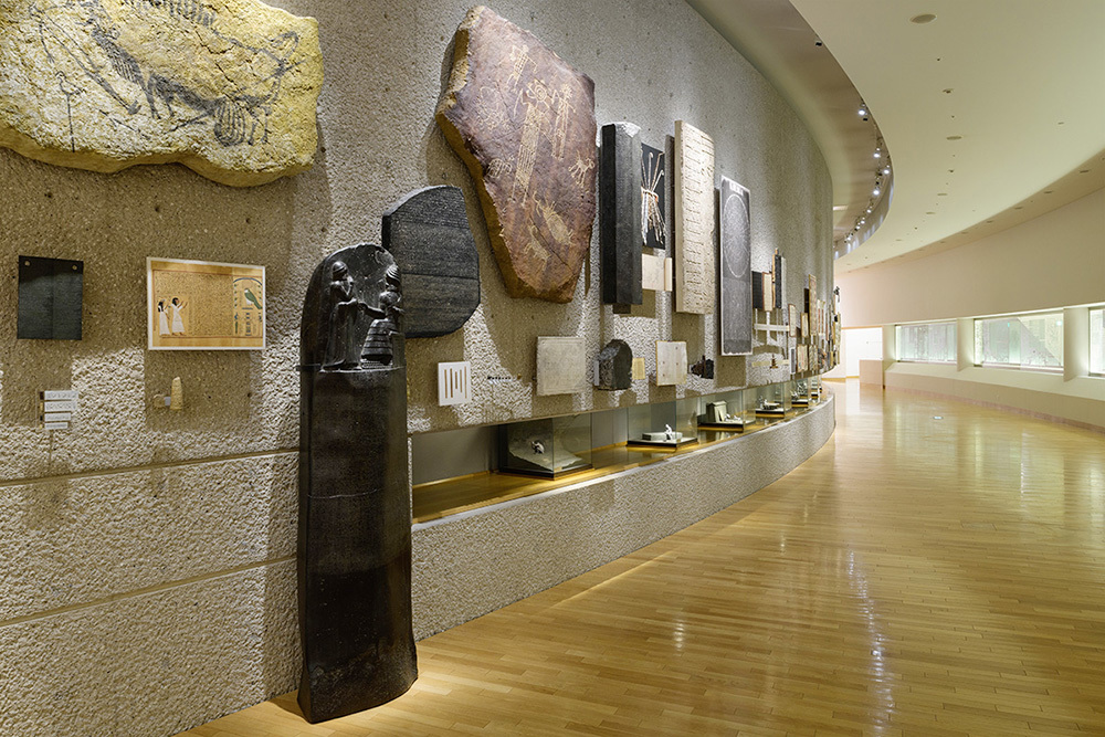 ミュージアムのプロローグの様子(写真提供:印刷博物館)