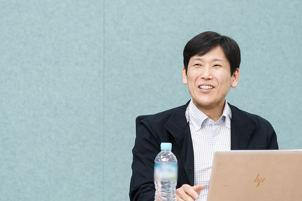 電通 貝塚康仁氏